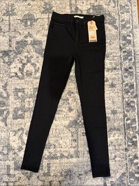 Levi's Black High-Rise Skinny Jeans